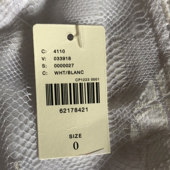 💛 0 💛 NWT Anthro Top Blouse Sleeveless Pineapple Lace Buttons Cute Fun​ - Picture 4 of 8